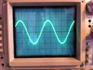 After replacing the pre-tube and calibrating things got symmetrical