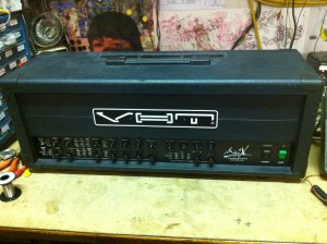 VHT Sig: X with all the bells and whistles. It has 3 channels which are individually switchable between 40 and 100W. The power tubes were replaced and with its two new KT88s it did 90W at clipping in 100W mode. It can do 100W with 42W plate dissipation power tubes but the new ones were only 35W. This is all fine though no worries. This amp performed nice.