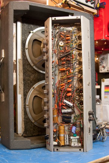 epiphone-ensign-chassis