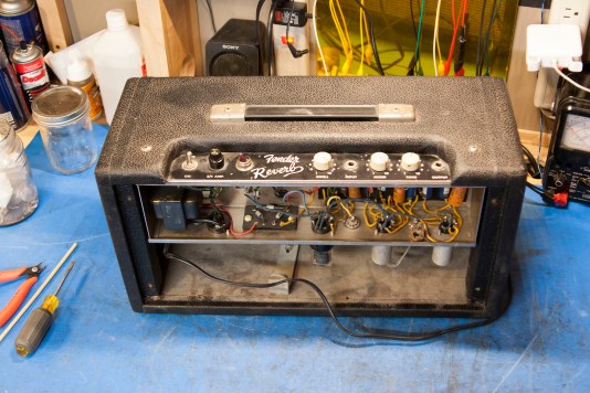 Fender Reverb back